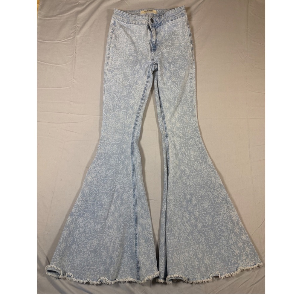Rock & Roll Denim Bargain Button Bell Jeans 26x34 Light Wash Floral Flare Boho